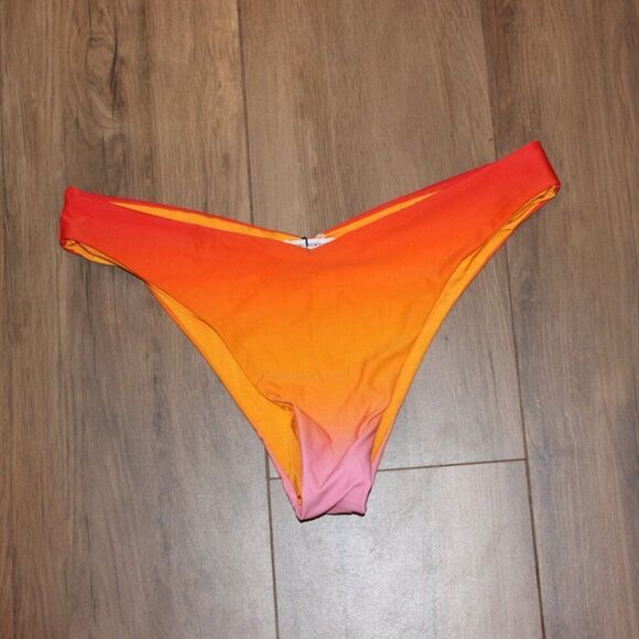 NWT WeWoreWhat Delilah Bikini Bottom in baby pink Multi Women's Size Large - Picture 4 of 7